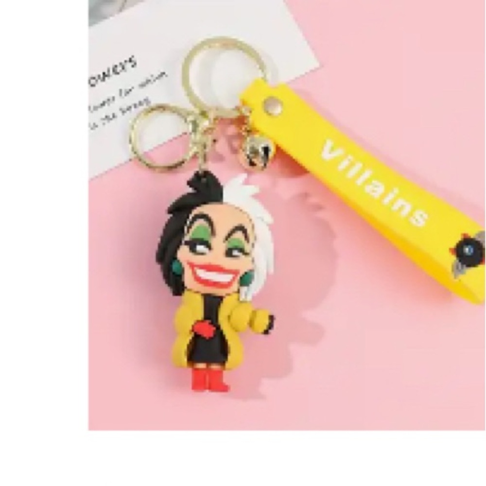 NWOT choose one princess or villain Girl Keychain - Picture 3 of 4